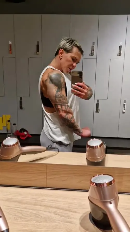 crazyxbody / musclegirlxxx - Video #287369