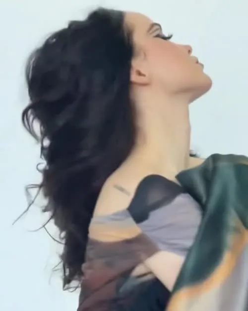 Dove Cameron - Video