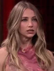 Emily Rudd - Video