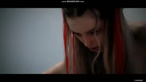 Grace van dien - Video