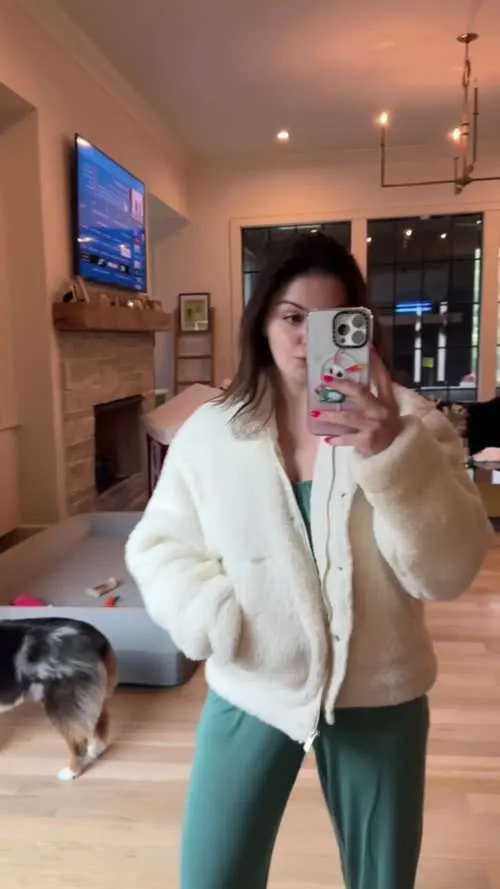 Ariel Winter - Video #223953