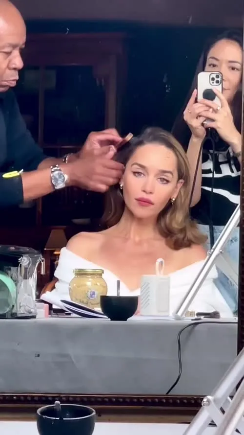 Emilia Clarke - Video