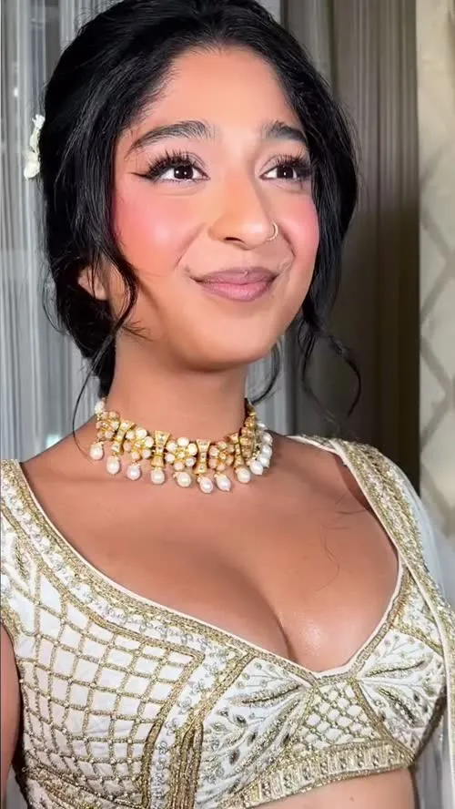 Maitreyi Ramakrishnan - Video #120627