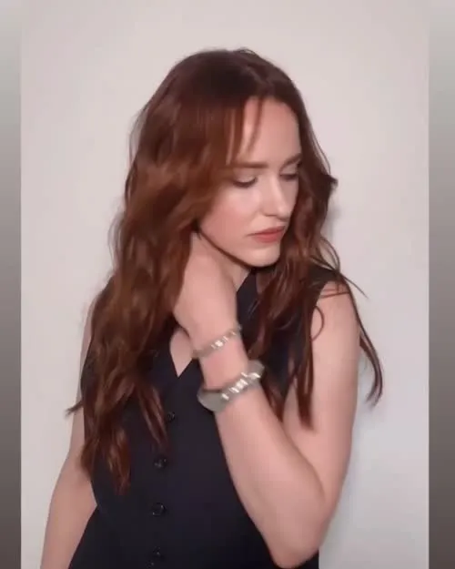 Rachel Brosnahan - Video #119010