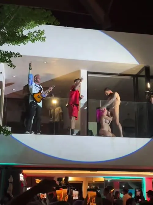 Lily Lou / Lilylou103 / liz_103 / lilylouofficial - Video #245476