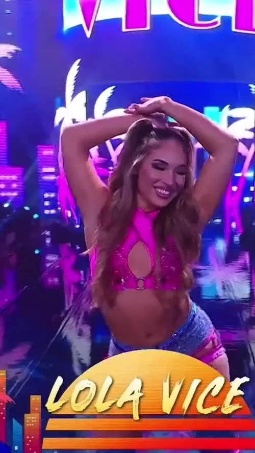 Valerie Loureda | Lola Vice - Video