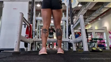 crazyxbody / musclegirlxxx - Video #411787