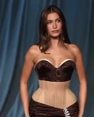 Hailey Baldwin Bieber - Video #337764