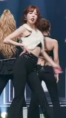 Hong Eunchae 홍은채 | LESSERAFIM - Video
