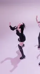 Chaeryeong - ITZY (채령) - Video