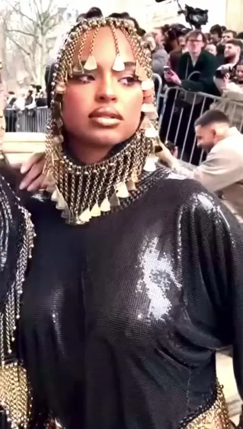 Paola Locatelli - Video #131692