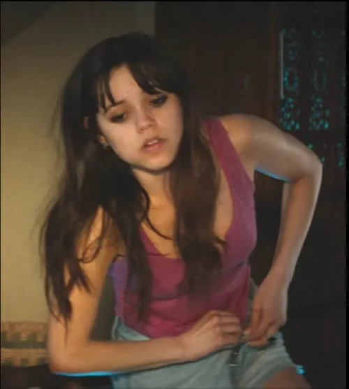 Jenna Ortega - Video