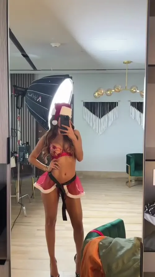 Yanet Garcia - Video #356993