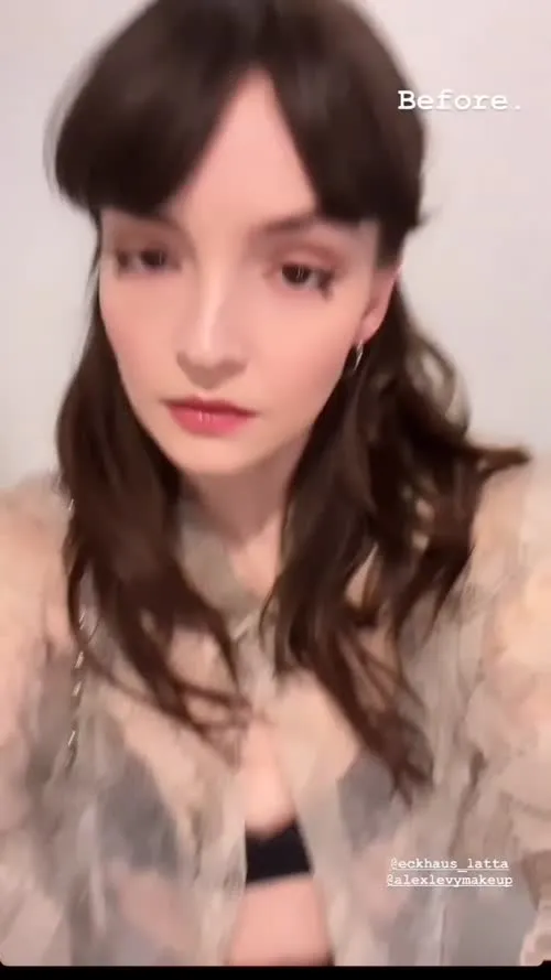 Lauren Mayberry (Singer) - Video
