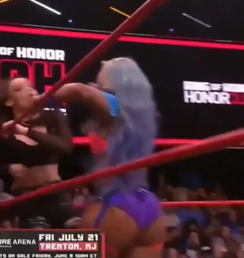 Kiera Hogan (AEW Wrestling) - Video