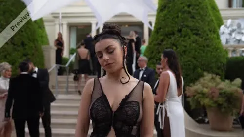 Charli XCX - Video #300327