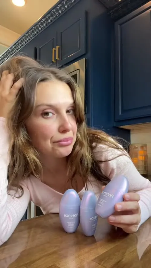 Millie Bobby Brown - Video #380326