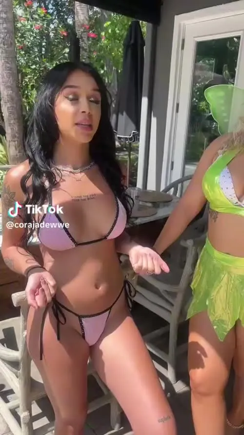 Cora Jade | elaynablack - Video