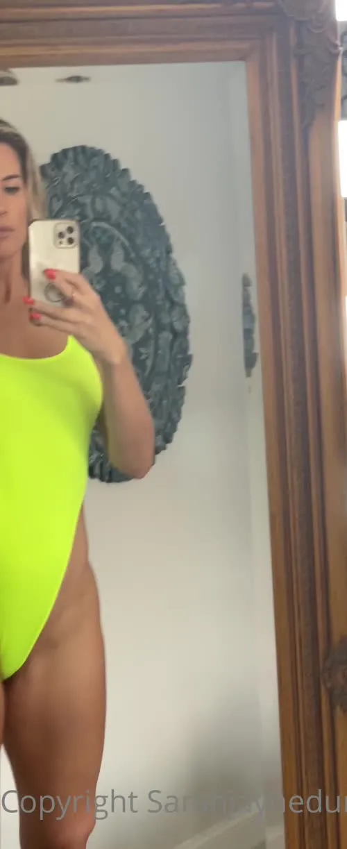 Sarah Jayne Dunn - Video