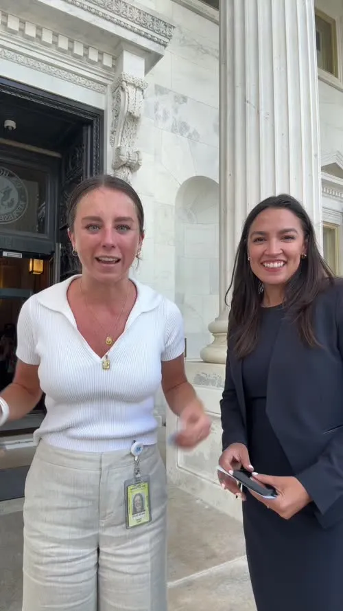 Alexandria Ocasio-Cortez / AOC - Video