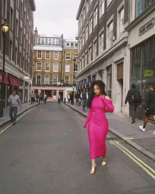 Chloe Bailey - Video