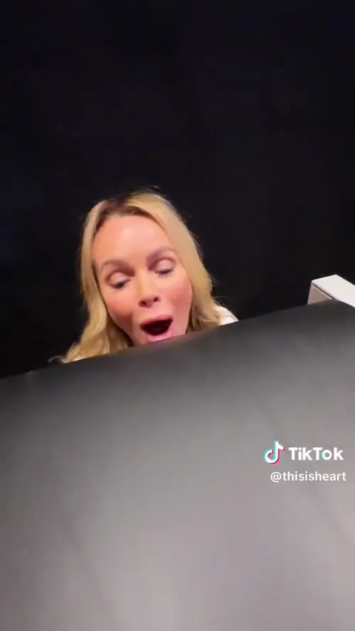 Amanda Holden - Video
