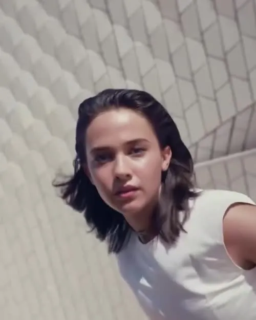 Cailee Spaeny - Video