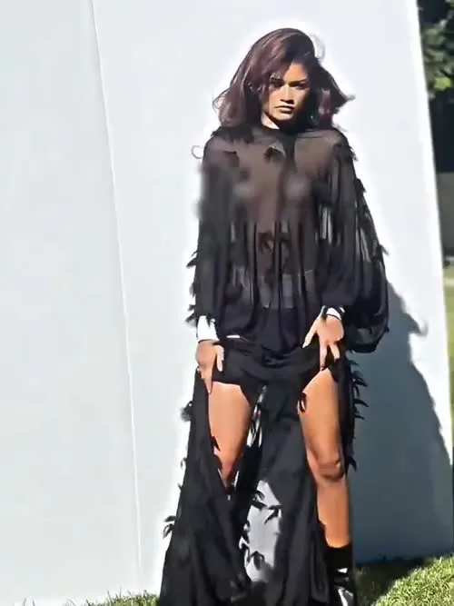 Zendaya - Video
