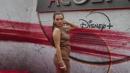 Dafne Keen - Video #243754