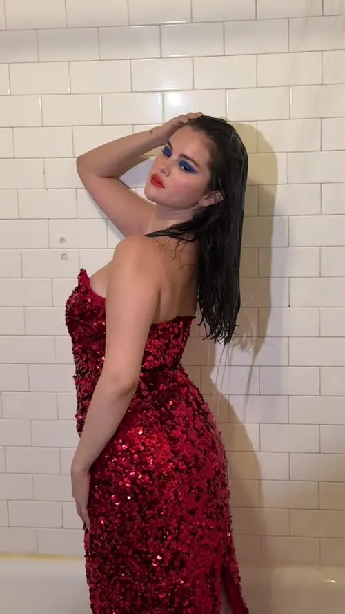 Selena Gomez - Video #416938