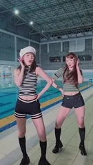 Kim Chaewon 김채원 [Le Sserafim] - Video #128511
