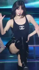 Hong Eunchae 홍은채 | LESSERAFIM - Video #132899