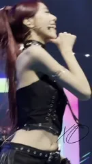 Yuna - ITZY (유나, Shin Yu Na) - Video