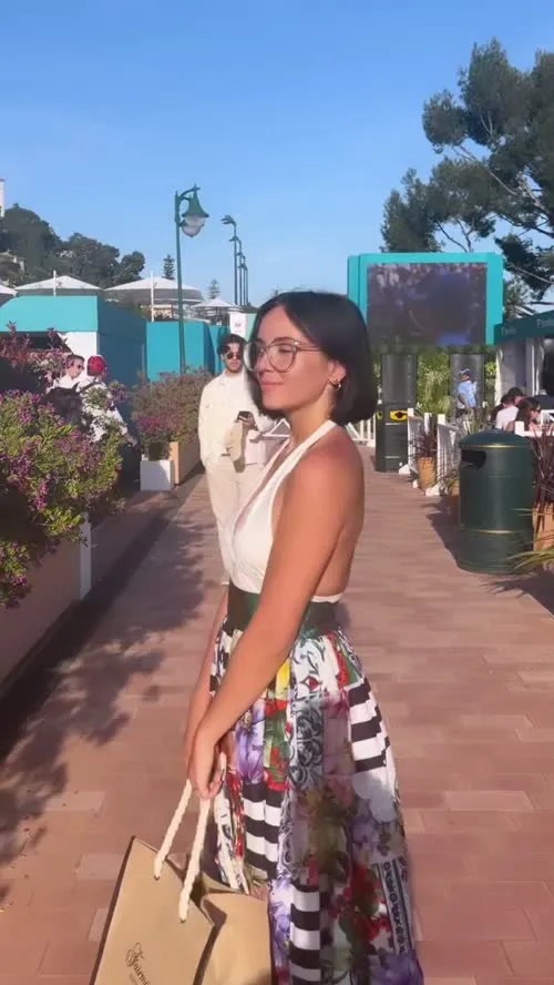 Agathe Auproux - Video #121716