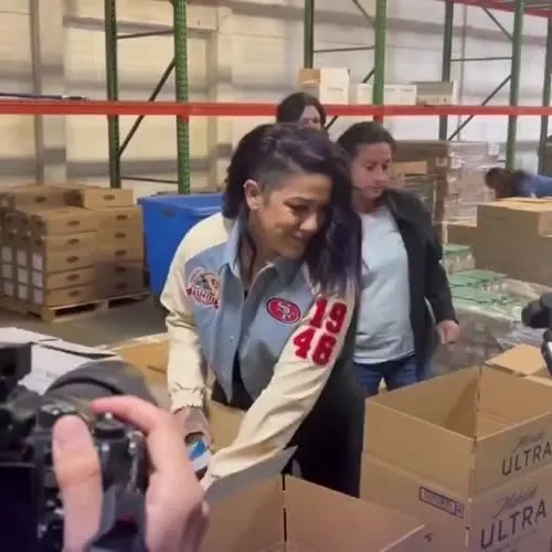 WWE Bayley / Davina Rose / Pamela Rose Martinez - Video #393401