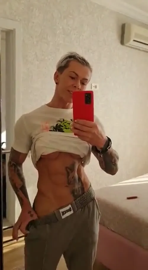 crazyxbody / musclegirlxxx - Video #124504