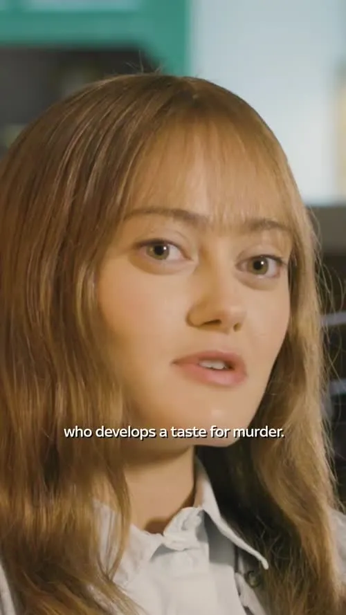 Ella Purnell - Video