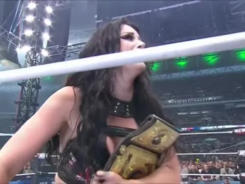 WWE's Paige / Saraya Bevis - Video #138385