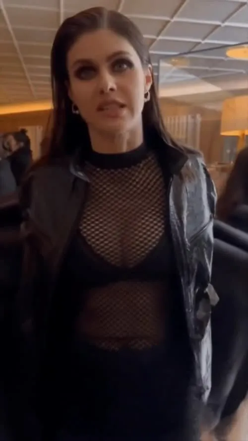 Alexandra Daddario - Video #322430