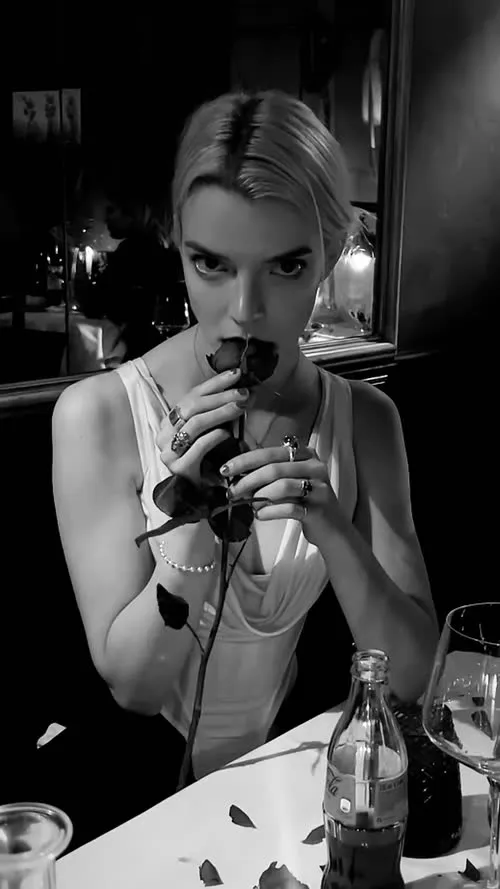 Anya Taylor-Joy - Video #295334