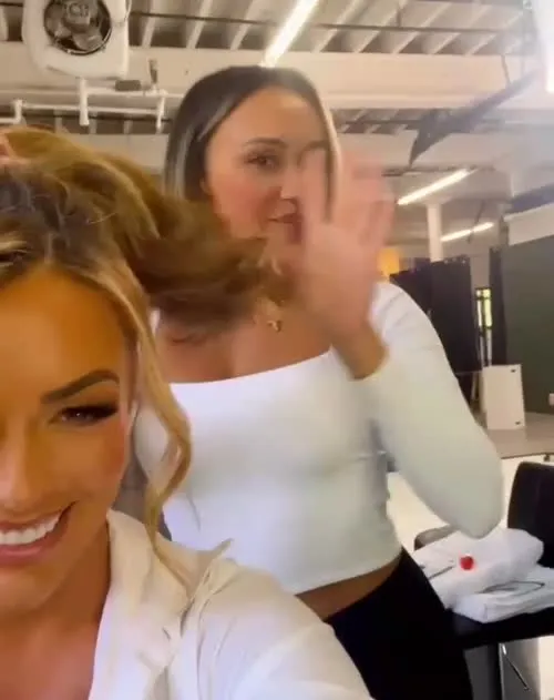 Mandy Sacs | Mandy Rose - Video