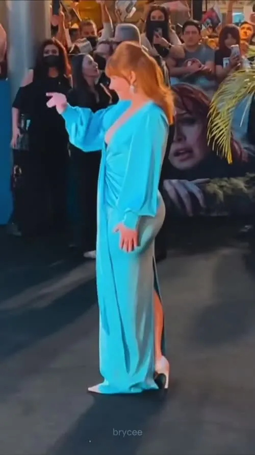 Bryce Dallas Howard - Video