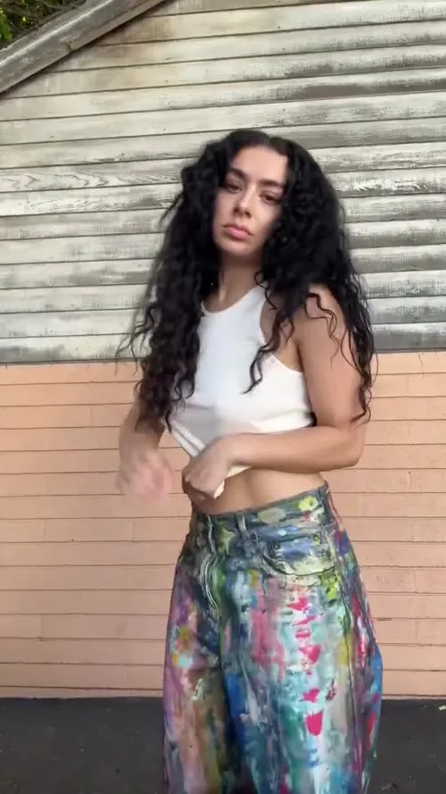 Charli XCX - Video