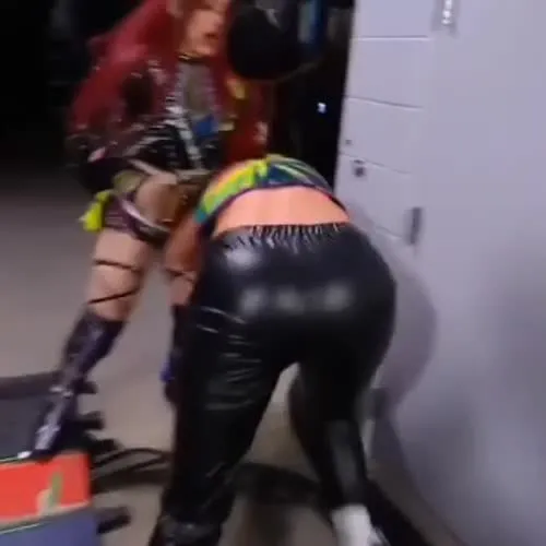 WWE Bayley / Davina Rose / Pamela Rose Martinez - Video