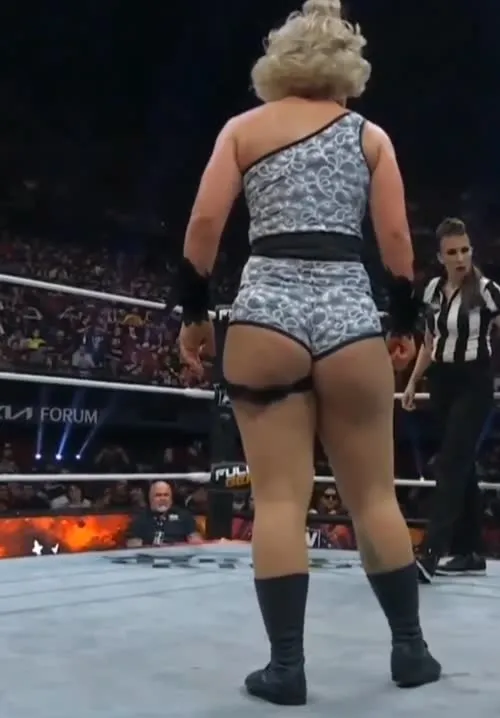 Toni Storm - Video #358623