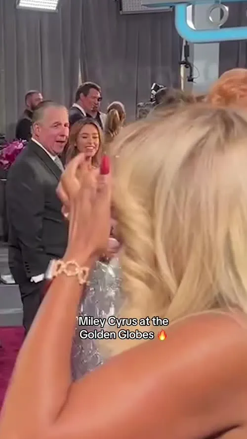 Miley Cyrus - Video