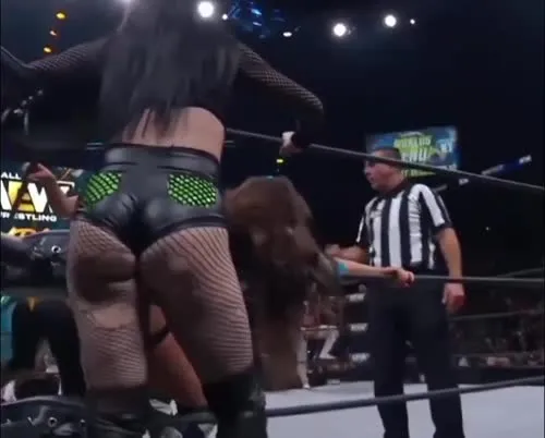 WWE's Paige / Saraya Bevis - Video #178479