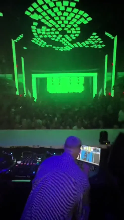 Paola Locatelli - Video #156085