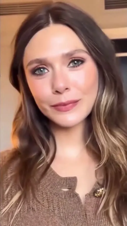 Elizabeth Olsen - Video