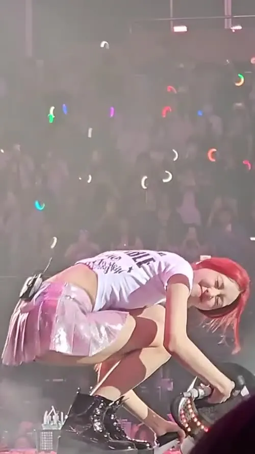 Yuna - ITZY (유나, Shin Yu Na) - Video